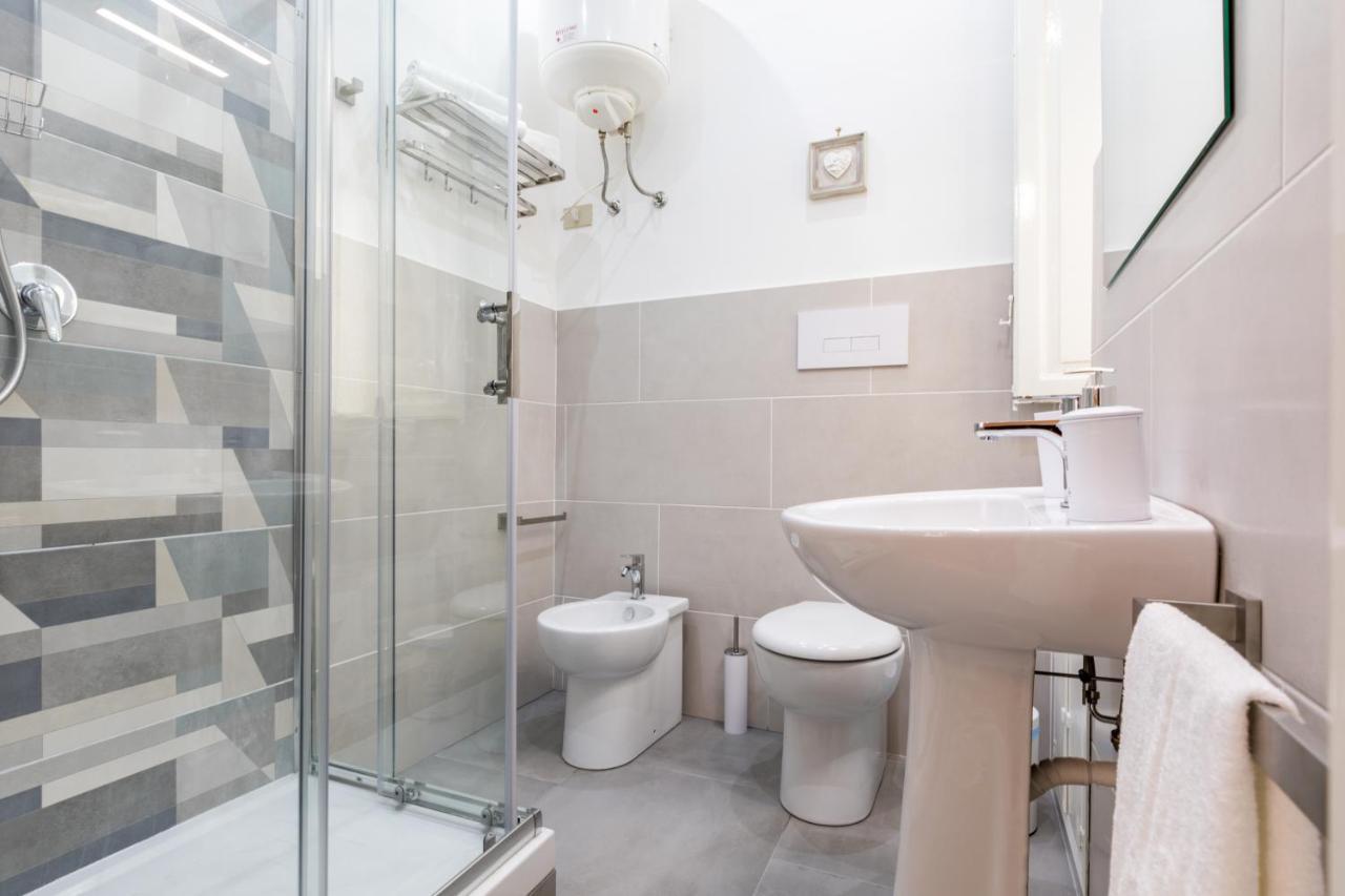 Stazione Notarbartolo Bright & Cozy Apartment باليرمو المظهر الخارجي الصورة