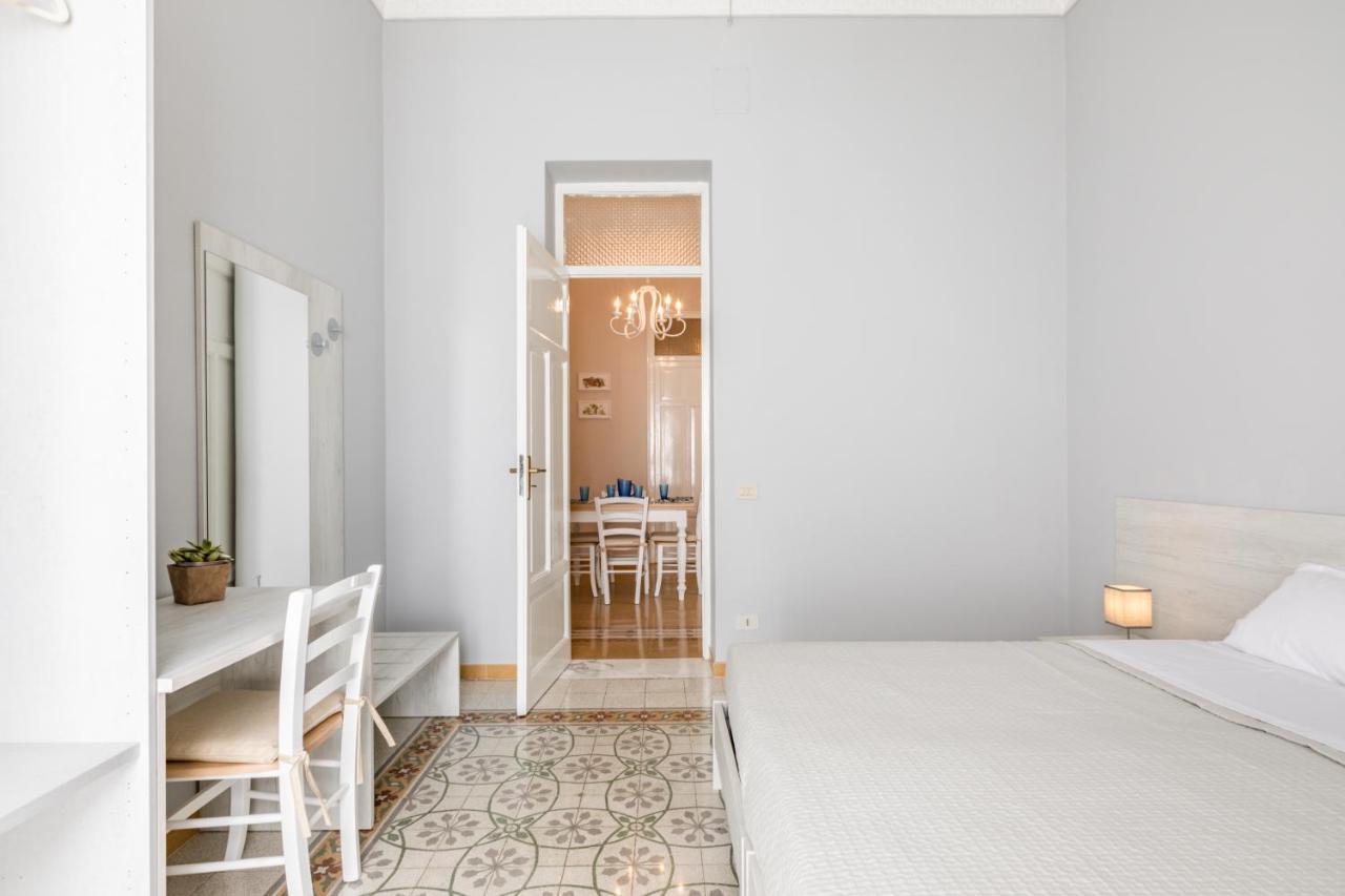 Stazione Notarbartolo Bright & Cozy Apartment باليرمو المظهر الخارجي الصورة