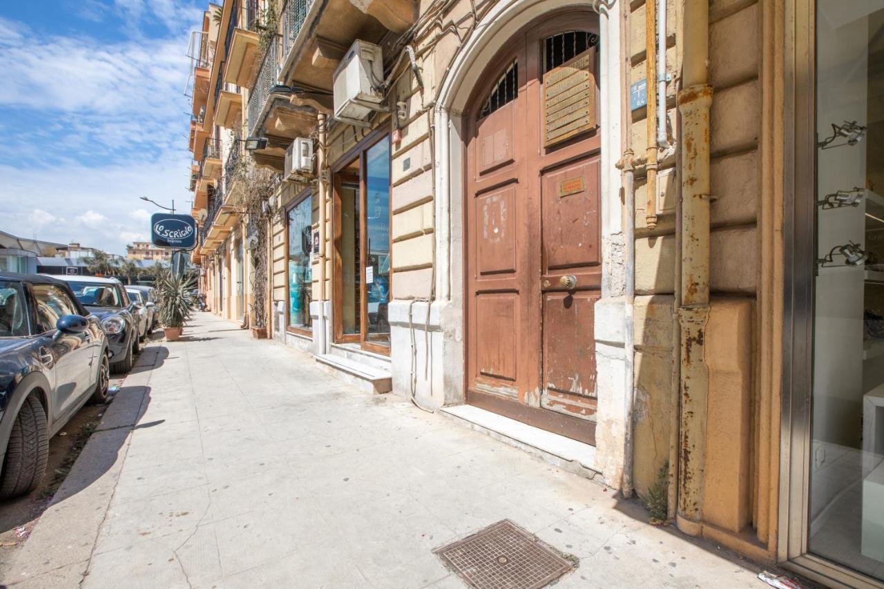 Stazione Notarbartolo Bright & Cozy Apartment باليرمو المظهر الخارجي الصورة
